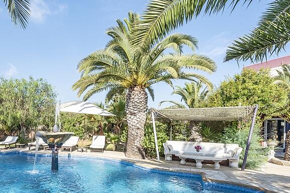 KPI1257 - Villa en venta - Villa zu verkaufen - Villa for sale - Villa te koop - www.kensington-ibiza.com - Noelle Politiek