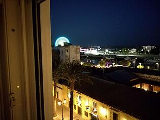 35 Vista nocturna vivienda