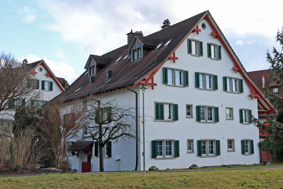 KZO00034 Familienfreundliche 4.5 Zimmer Erdgeschoss Wohnung in Dürnten - Aussena