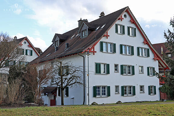 KZO00034 Familienfreundliche 4.5 Zimmer Erdgeschoss Wohnung in Dürnten - Aussena KZO00034 Familienfreundliche 4.5 Zimmer Erdgeschoss Wohnung in Dürnten - Aussena