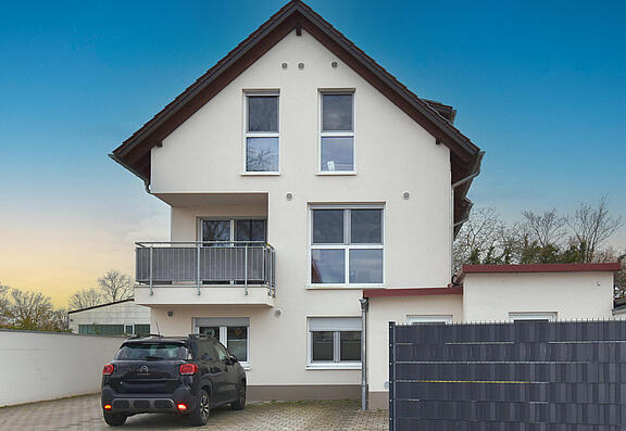 Straßenansicht Straßenansicht
