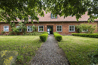 Vorderansicht Wohnhaus