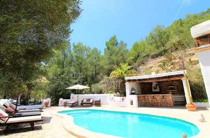 KPI1341 - Villa en alquiler - Villa zu vermieten - Villa for rent - Villa te huur - www.kensington-ibiza.com - Noelle Politiek