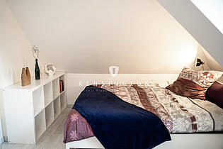 Schlafzimmer der unteren Wohnung