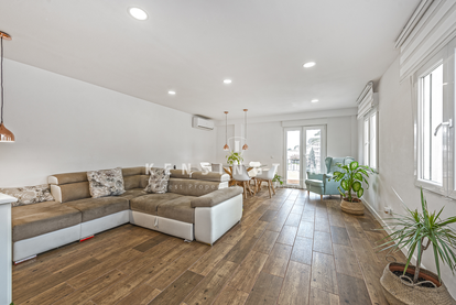 Apartment Cala Mayor Living/Dining Room