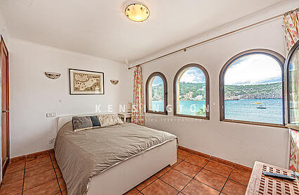 Soller-Wohnhaus-Schlafzimmer mit Meerblick