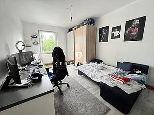 1. OG Links - Schlafzimmer