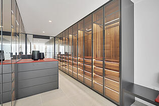 9. Dressing room