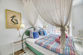 24-Bedroom-2