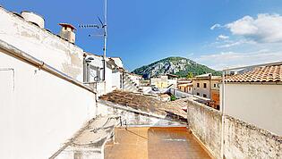 Townhouse-with-project-in-Pollensa-with-patio-and-terrace--07312025_063323