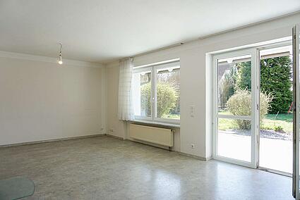 sonniges Wohnzimmer