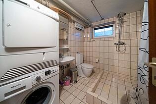 Badezimmer im Keller