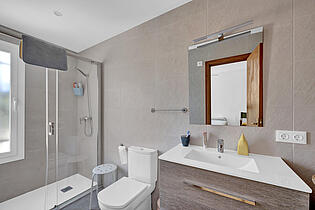 Guest bathroom house Bendinat