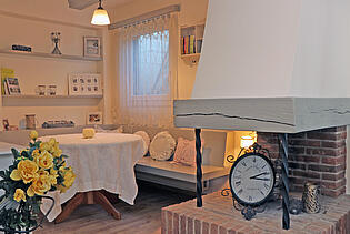 KZO00014 4.5 Zimmer Einfamilienhaus in Bäretswil - Cheminée und Fernsehecke