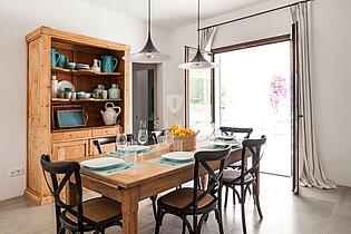 KPI1037 - Villa en venta - Villa zu verkaufen - Villa for sale - Villa te koop - www.kensington-ibiza.com - Noelle Politiek