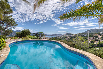 01-Swimmingpool-View