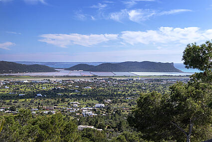 KPI1408 - Villa en venta - Villa zu verkaufen - Villa for sale - Villa te koop - www.kensington-ibiza.com - Joe Neira