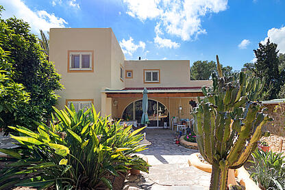 KPI1233 - Casa en venta - Haus zu verkaufen - House for sale - Huis te koop - www.kensington-ibiza.com - Noelle Politiek