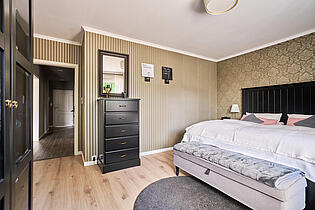 Erdgeschoss - Schlafzimmer
