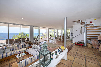 KPI1273 - Villa en venta - Villa zu verkaufen - Villa for sale - Villa te koop - www.kensington-ibiza.com - Noelle Politie