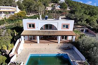 KPI1232 - Villa en venta - Villa zum Kauf - Villa for sale - Villa te koop - www.kensington-ibiza.com - Noelle Politiek