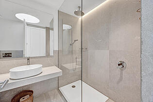 2nd bathroom en suite master bedroom 2 house Sol de Mallorca