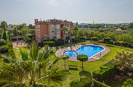 Penthaus in Palma mit Gemeinschaftspool  Blick auf den Pool
