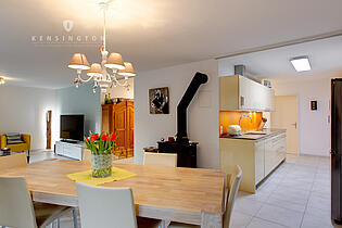 KZO00032 3.5 Zimmer Gartenwohnung in Uster - Viel Platz zum Essen
