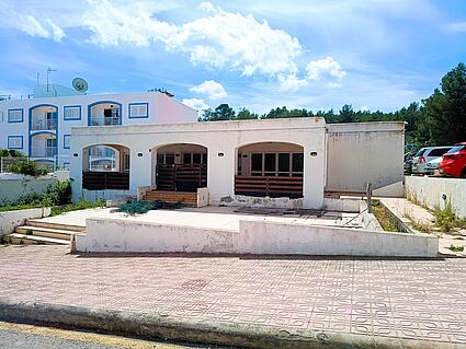 KPI1417 - Local en venta - Gewerbeimmobilie zu verkaufen - Commercial property for sale - Lokaal te koop - www.kensington-ibiza.com - Noelle Politiek
