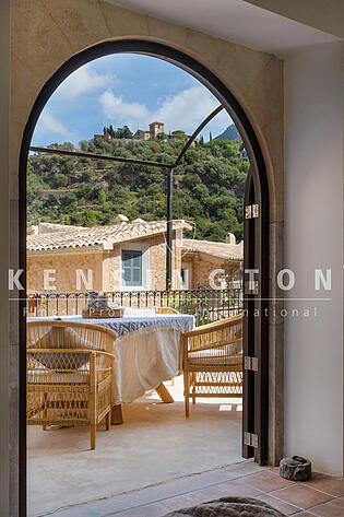 Neubau Stadthaus Deià Mallorca - ausblick