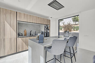 Open kitchen 