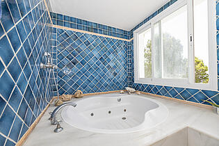 KPI1273 - Villa en venta - Villa zu verkaufen - Villa for sale - Villa te koop - www.kensington-ibiza.com - Noelle Politiek