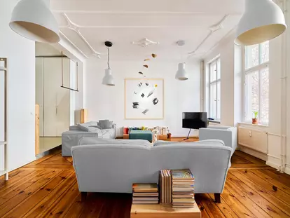 Wohnzimmer mit alt. Einrichtung