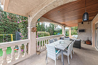 Dining terrace