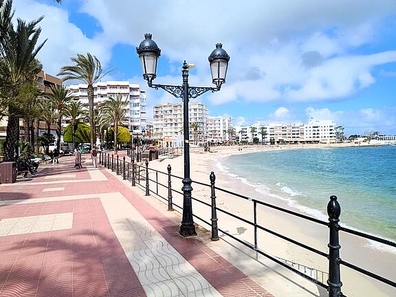KPI1384 - Local en venta - Gewerbeimmobilie zu verkaufen - Commercial property for sale - Lokaal te koop - www.kensington-ibiza.com - Noelle Politiek KPI1384 - Local en venta - Gewerbeimmobilie zu verkaufen - Commercial property for sale - Lokaal te koop - www.kensington-ibiza.com - Noelle Politiek