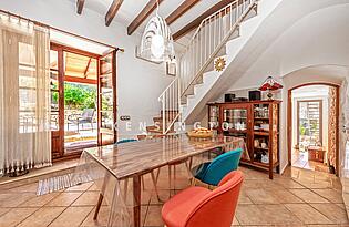 House in Ruberts, Mallorca-dining area