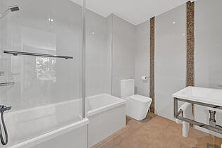 Bathroom en suite villa Costa d'en Blanes