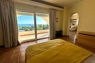 KPI1232 - Villa en venta - Villa zum Kauf - Villa for sale - Villa te koop - www.kensington-ibiza.com - Noelle Politiek