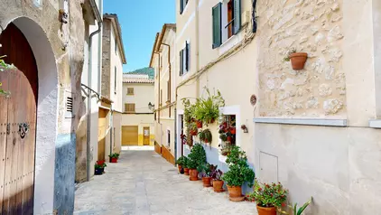 Townhouse in Pollensa Mallorca for sale