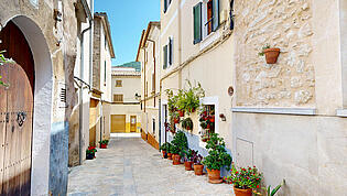 Townhouse in Pollensa Mallorca for sale
