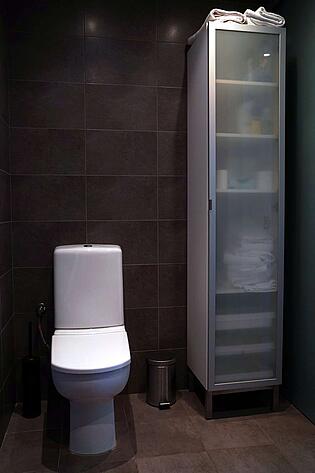 BATHROOM IN SUITE
