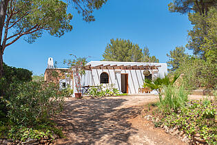 KPI1412 - Villa en venta - Villa zu verkaufen - Villa for sale - Villa te koop - www.kensington-ibiza.com - Noelle Politiek