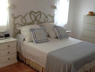 KPI1312 - Apartamento en venta - Appartement zu verkaufen - Apartment for sale - Appartement te koop - www.kensington-ibiza.com - Noelle Politiek