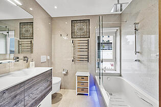 Bathroom in frontline apartment for sale