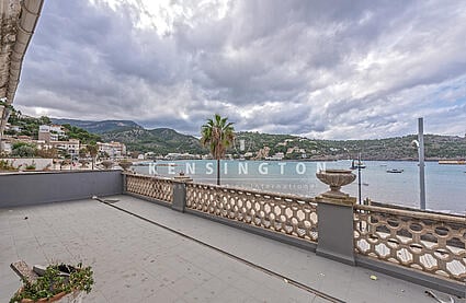 Soller-Wohnhaus-Terrasse erste Meereslinie