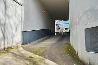 Tiefgaragenzufahrt