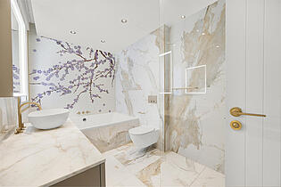 Bathroom KPO01675