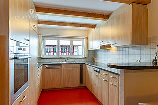 KZO00046 Rustikaler 5.5 Zimmer Mittelflarz mit Ausbaupotential in Wildberg