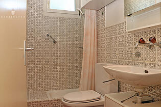 KZO00035 4.5 Zimmer Etagenwohung in Illnau - Dusche/WC