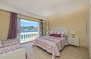 Villa in Camp de Mar bedroom